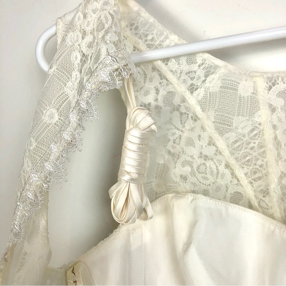 Galina NEW Ivory Sleeveless Lace Corset Crop Top Size 6 NWT - Picture 9 of 12